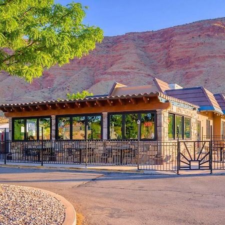 Luxury Downtown Rental - La Dolce Vita Villa #3 Moab Exterior photo